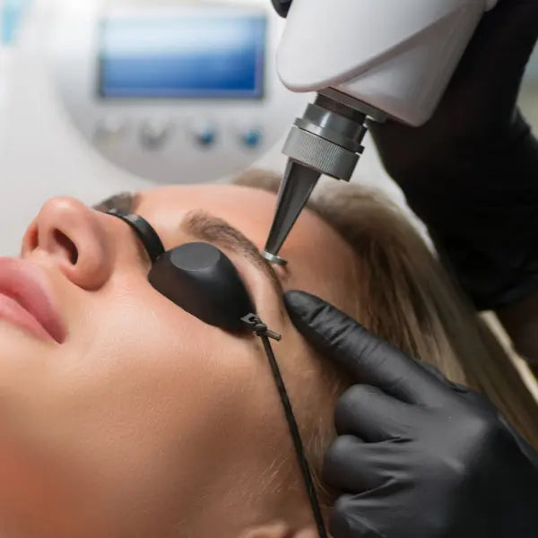 What to expect after laser eyebrow tattoo removal: A step-by-step healing journey