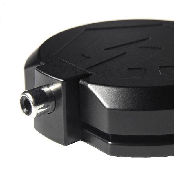 Critical Atom Foot Switch